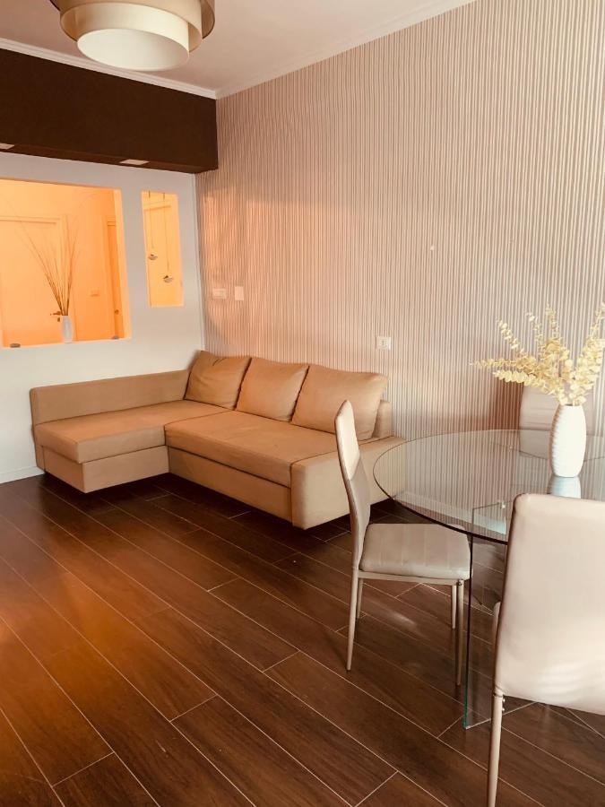 A Casa Con....Te! Apartment เนเปิลส์ ภายนอก รูปภาพ